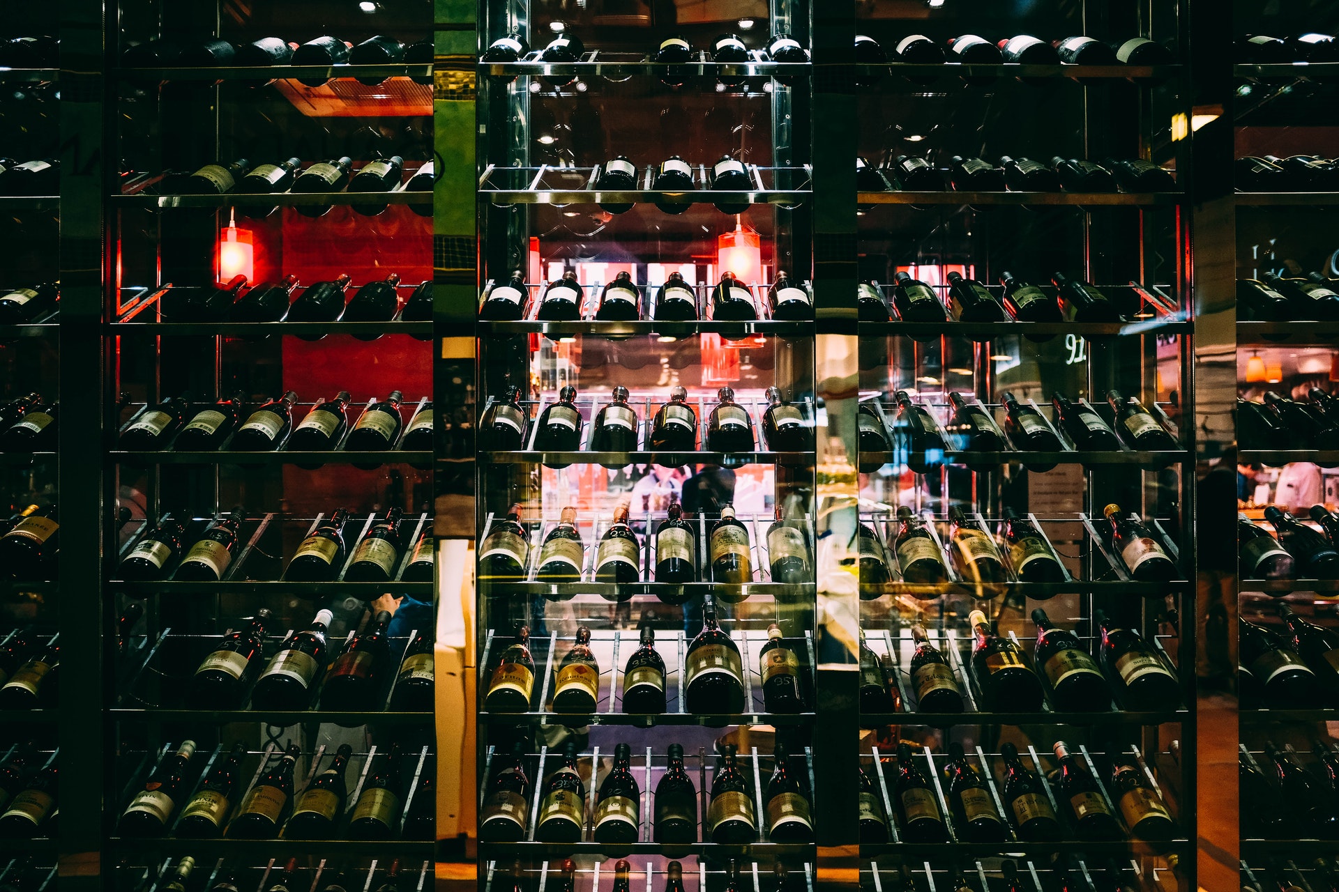 Aumenta consumo vinos a los  9,443 millones de hl